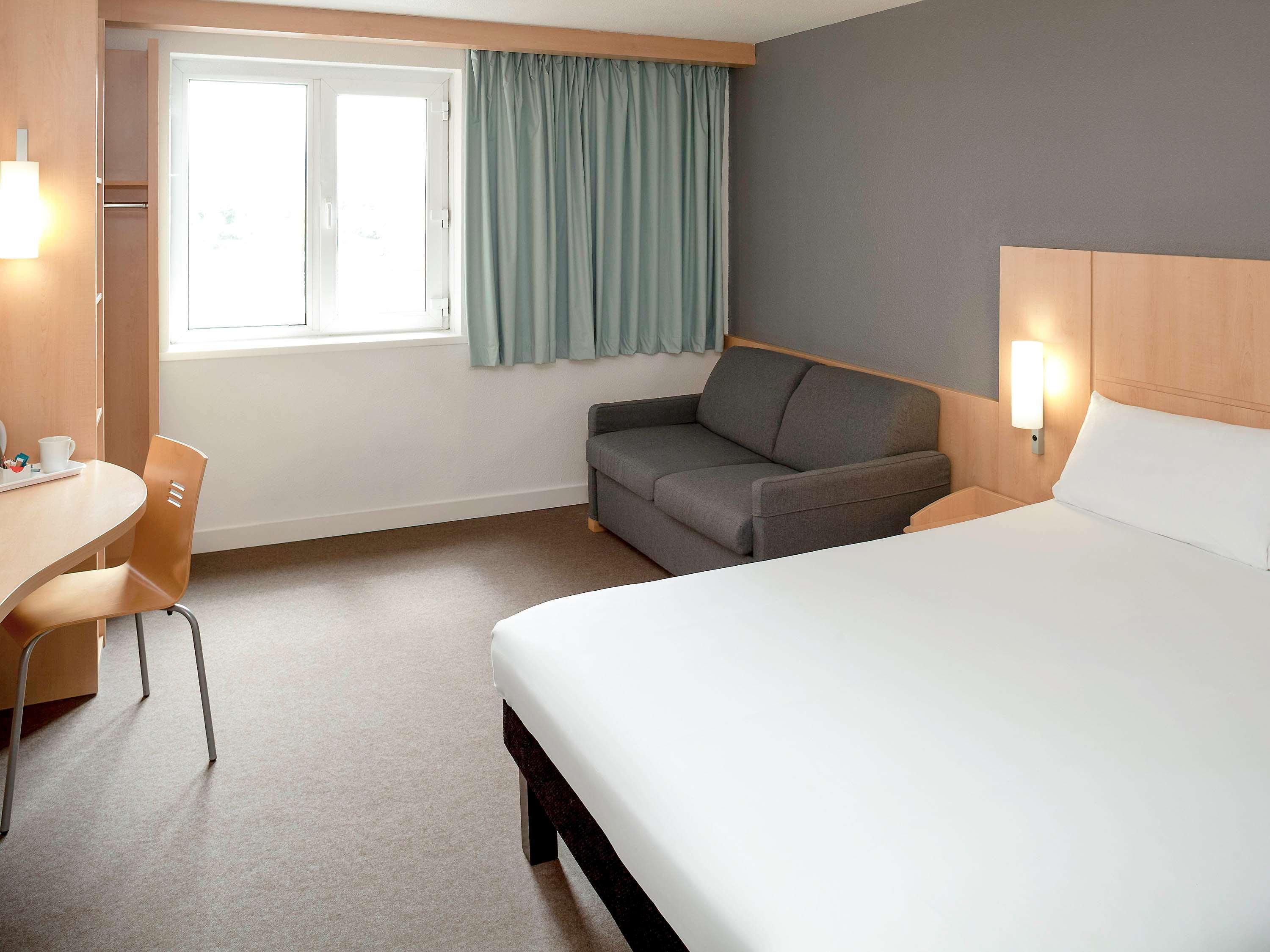 Ibis Hotel Дублін Екстер'єр фото