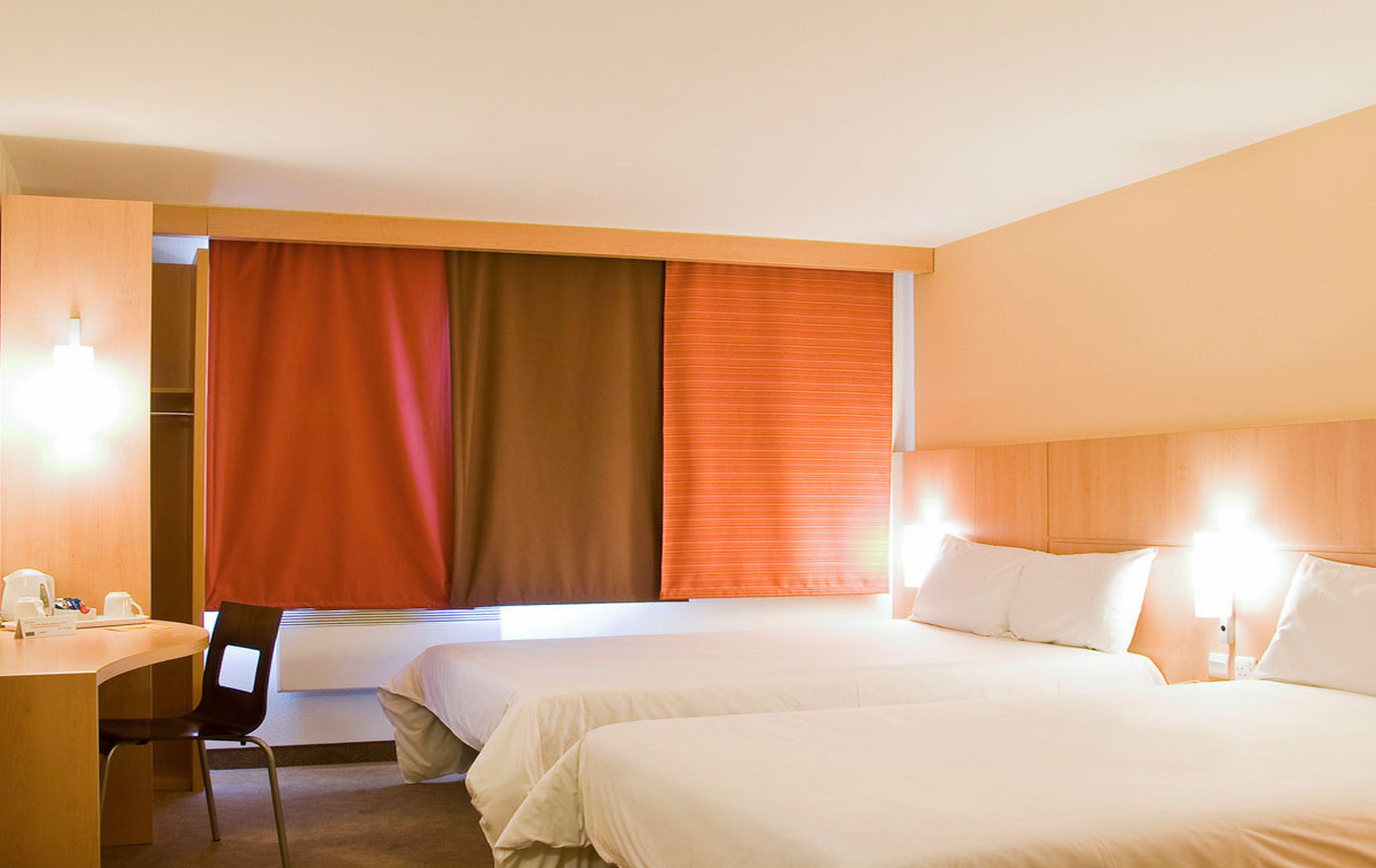 Ibis Hotel Дублін Екстер'єр фото