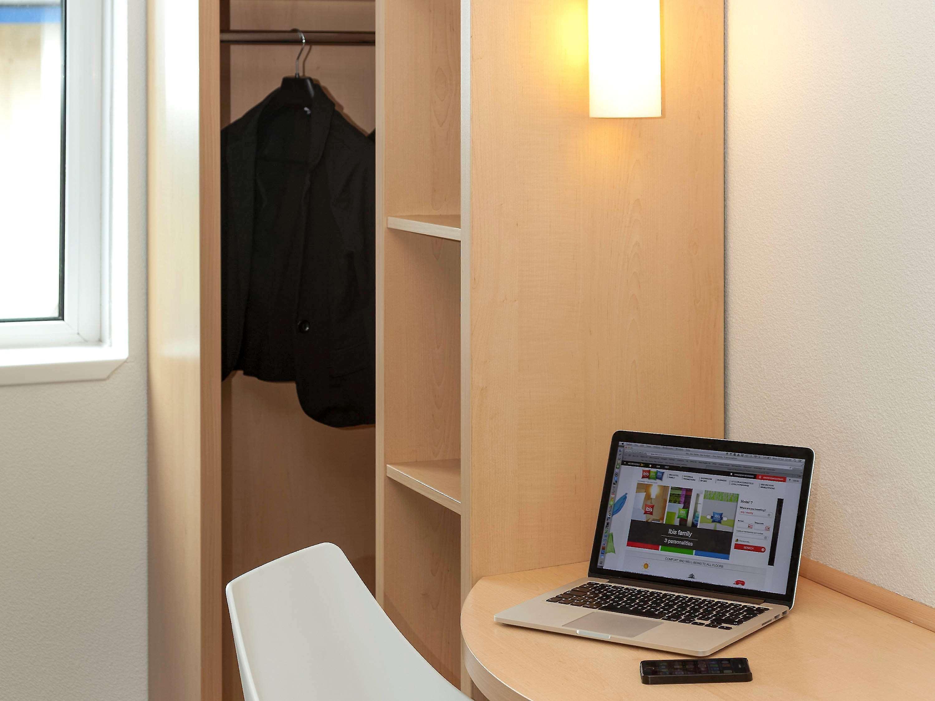 Ibis Hotel Дублін Екстер'єр фото