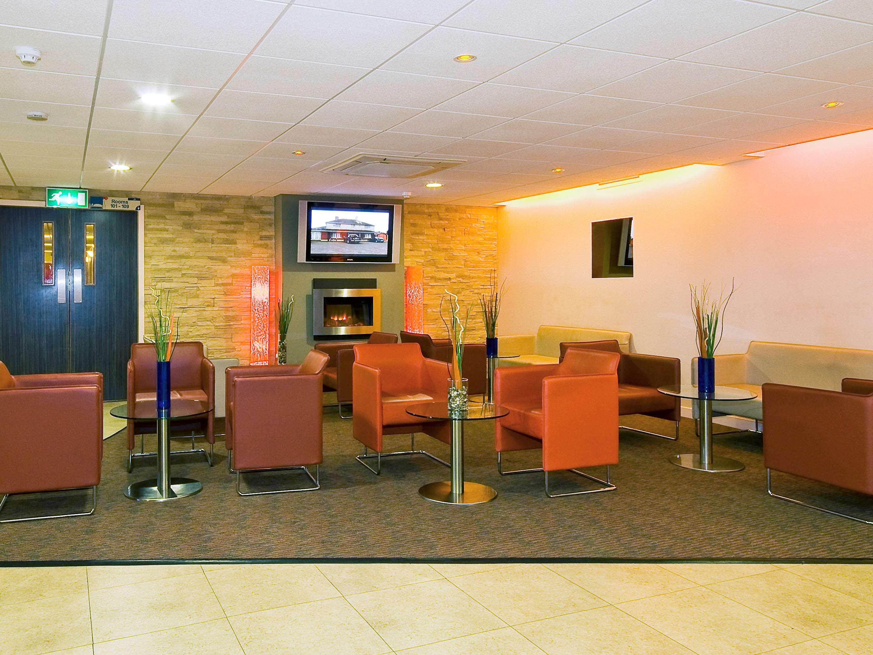 Ibis Hotel Дублін Екстер'єр фото