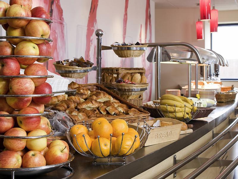 Ibis Hotel Дублін Екстер'єр фото
