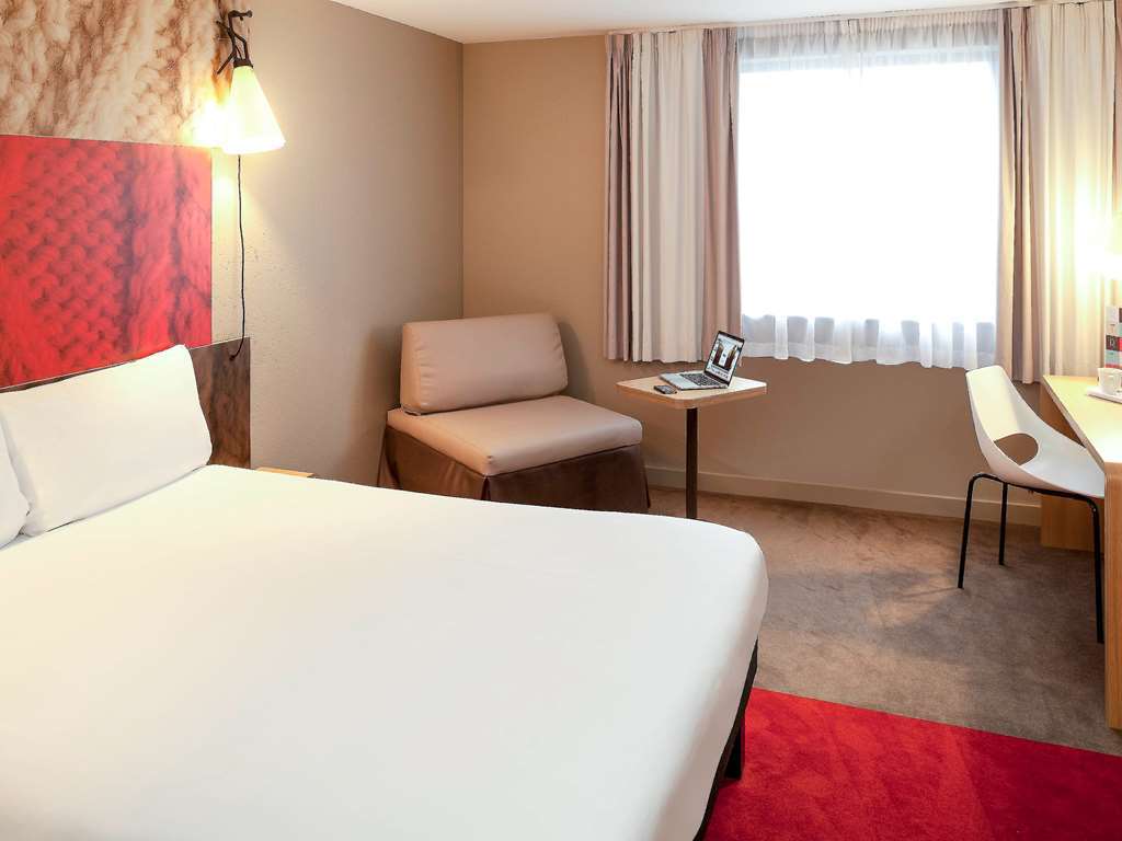 Ibis Hotel Дублін Номер фото
