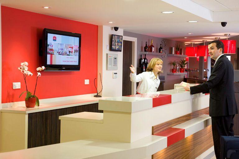 Ibis Hotel Дублін Екстер'єр фото